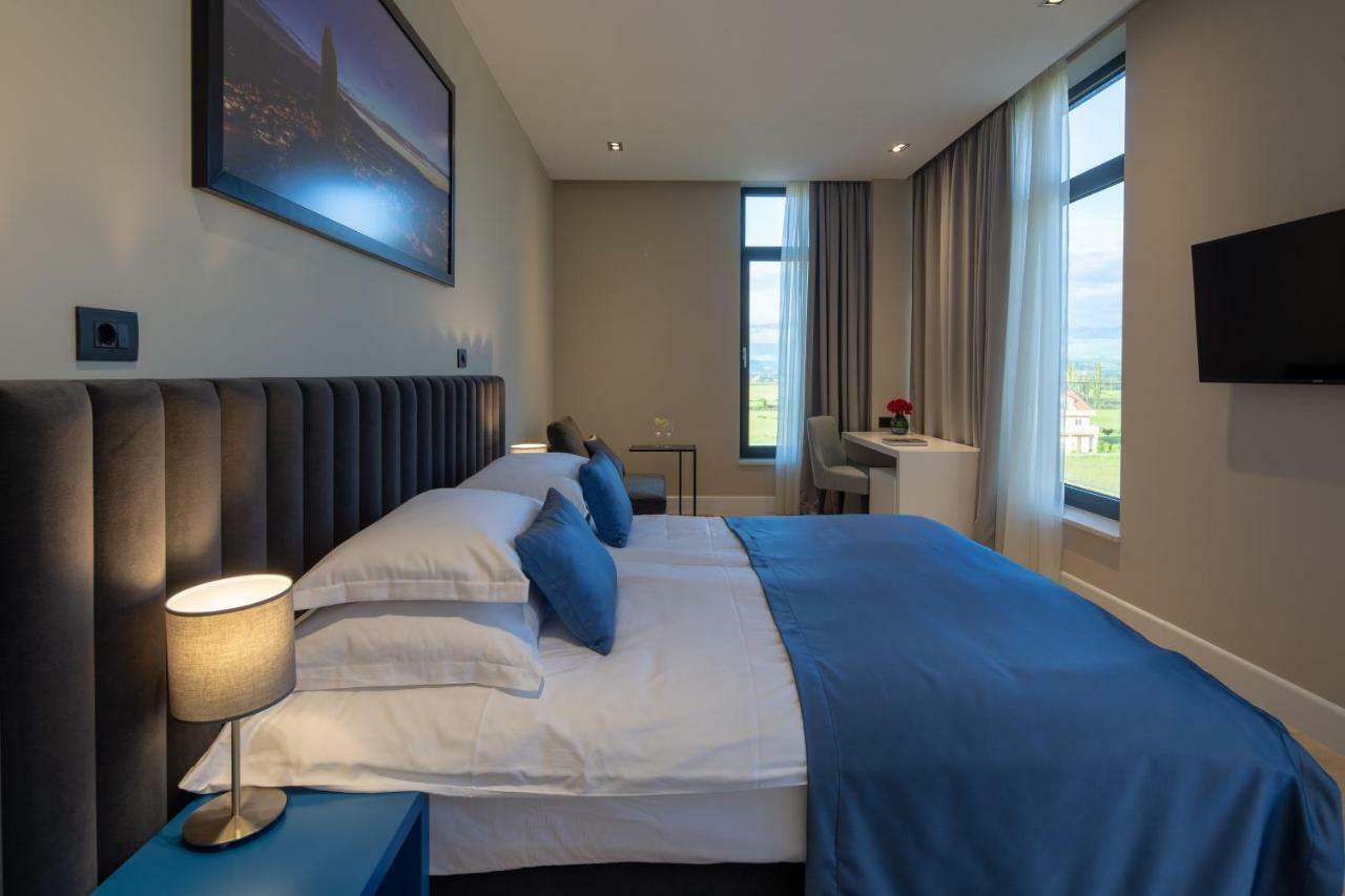 Corona B&B 4*